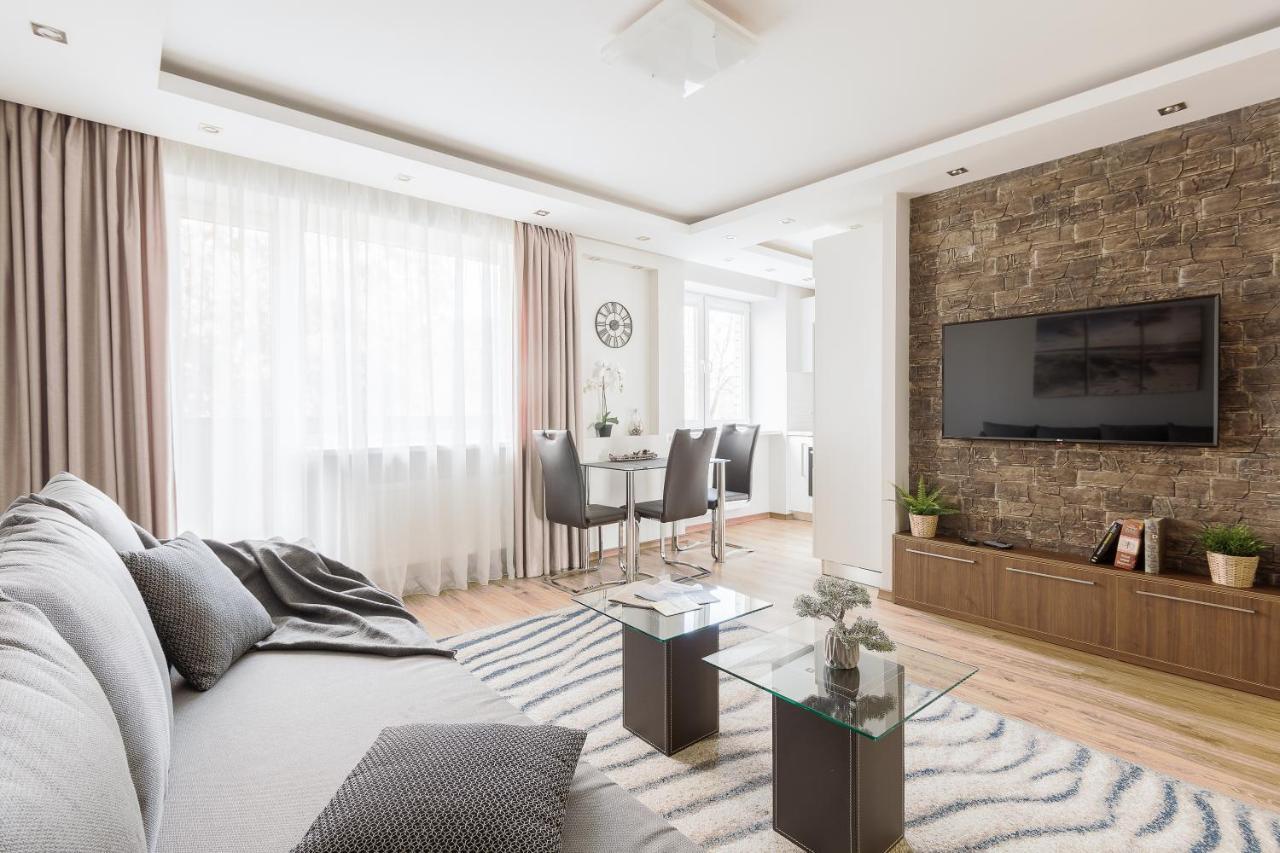 Sunsay Yurmala Apartment ยูร์มาลา ภายนอก รูปภาพ